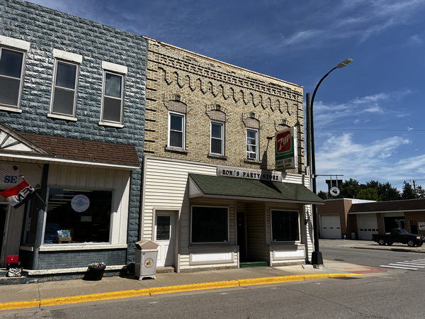 Elkton - June 25 2022 Photo (newer photo)